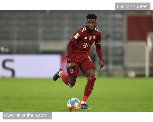 全球足球百大球星排行榜揭晓盘点足坛传奇人物的巅峰表现与成就 全球足球百大球星排行榜揭晓盘点足坛传奇人物的巅峰表现与成就