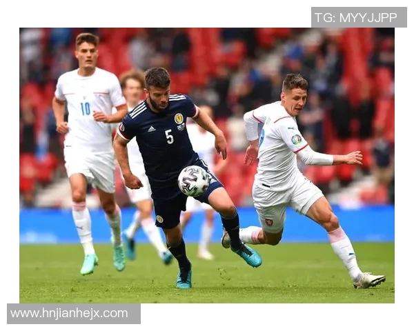 捷克足球球星的崛起与挑战:从国内联赛到欧洲赛场的辉煌历程 捷克足球球星的崛起与挑战:从国内联赛到欧洲赛场的辉煌历程