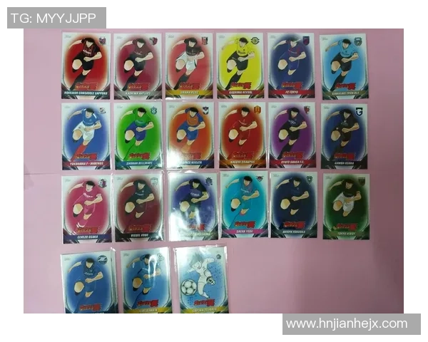 欧冠同背Topps足球球星卡大集合 经典球员与精彩瞬间尽收眼底