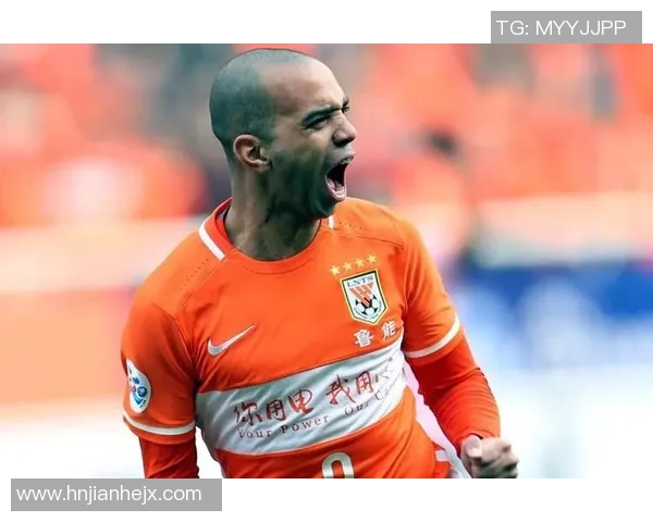 谁才是当今足坛最潮流巨星球场内外时尚品味全面解析